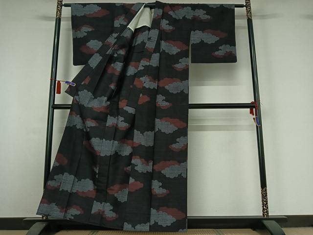 平和屋着物▽上質な紬 単衣 雲取り文 黒地 正絹 逸品 AABI4627jh