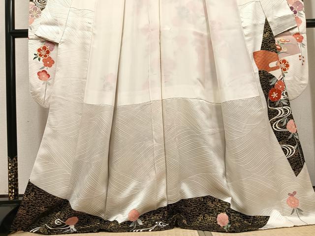 平和屋着物●豪華振袖 駒刺繍 地紙御所車貝桶花文 金彩 正絹 逸品 AABI4849ph