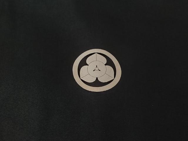 平和屋着物▽男性 黒紋付 単衣 羽織セット 暗黒色 正絹 逸品 AABI5060jh