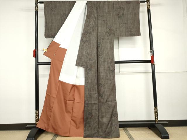 平和屋着物●本場大島紬 泥染め 一元絣 枝花文 正絹 逸品 未使用 AABI5174cs