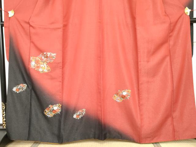 平和屋着物●豪華振袖 地紙花蝶文 暈し染め 銀通し地 金糸 正絹 逸品 AABI5210cs
