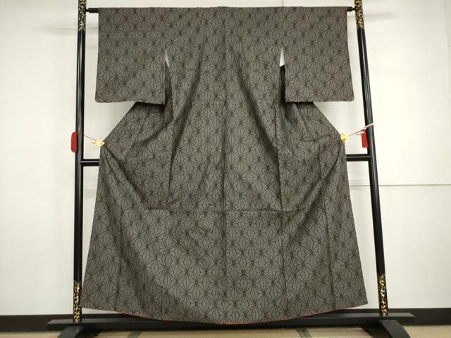 平和屋着物●本場大島紬 カタス7マルキ 麻の葉文様 正絹 逸品 AABI5256cs