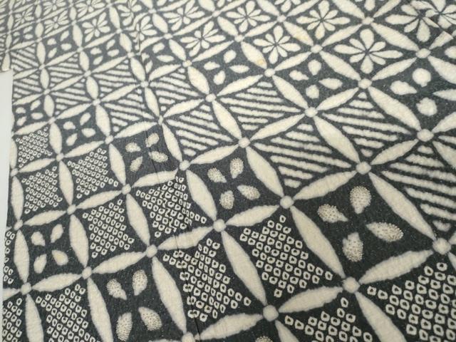 平和屋着物●訪問着 中国三大刺繍 相良刺繍 絞り 七宝花文 暈し染め 金通し地 三越扱い 正絹 逸品 AABI5260cs