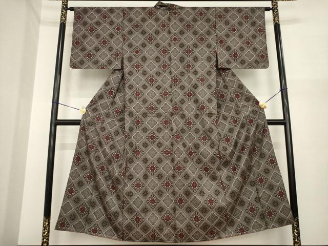 平和屋着物●本場大島紬 龍郷絣 花菱文 正絹 逸品 AABI5353ck