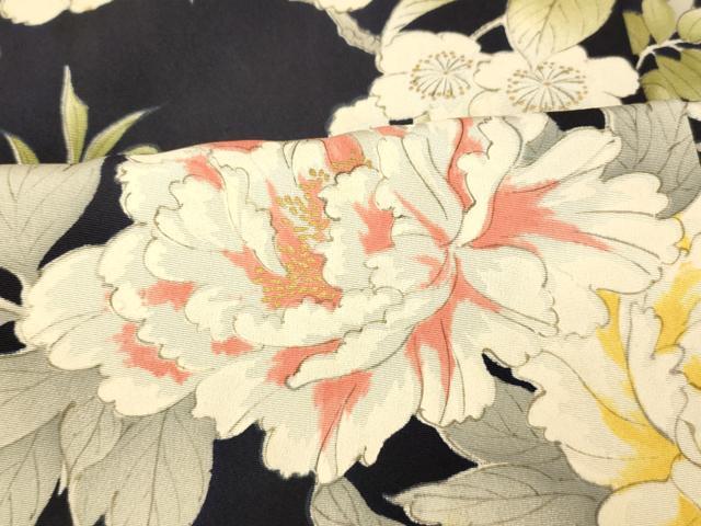 平和屋着物■上質な小紋 手描き 枝花文 黒地 金彩 正絹 逸品 AABI5950fw