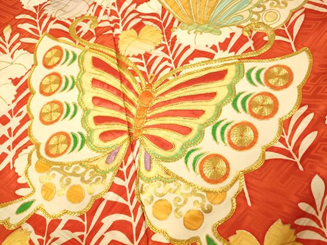 平和屋着物■豪華振袖 駒刺繍 花蝶文 金彩 正絹 逸品 AABI5963fw