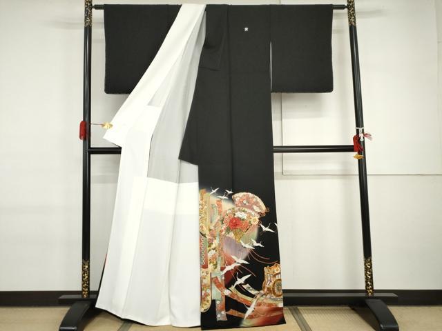 平和屋着物●世界的ファッションデザイナー 山本寛斎 kansaiブランド 黒留袖 束ね熨斗御所車飛鶴文 暈し染め 金彩 正絹 逸品 AABI6107cs