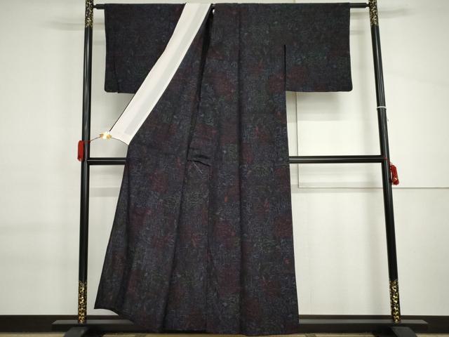 平和屋着物▽本場結城紬 重要無形文化財 単衣 ちぢみ織 草花文 反端・割印付き 正絹 逸品 AABI6200cs