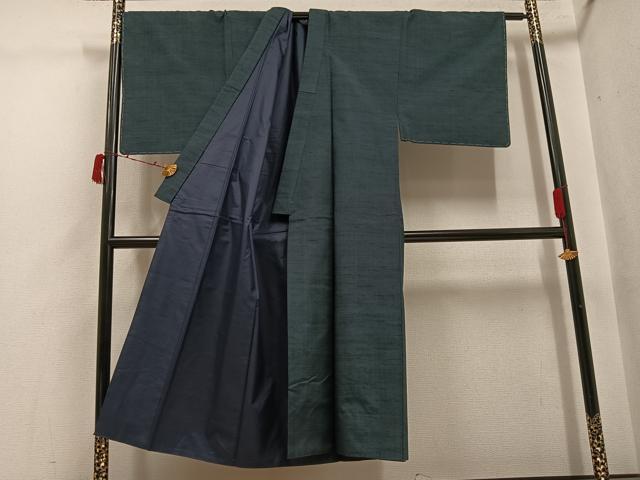 平和屋着物●男性 紬 色無地 錆鉄御納戸色 正絹 逸品 AABI6240ph