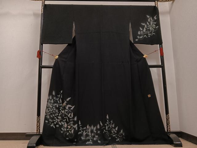 平和屋着物●和紙染染色作家・植村彩弘 訪問着 雀草花文 暈し染め 黒地 金彩 やまと誂製 正絹 逸品 AABI6284ph