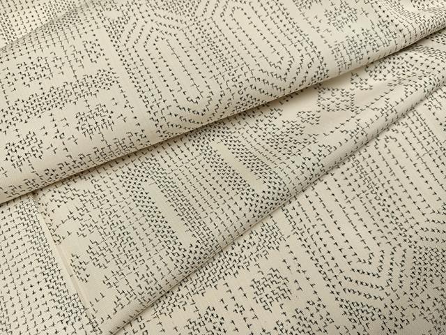 平和屋着物●本場大島紬 白大島 変わり市松文 正絹 逸品 AABI6346ph