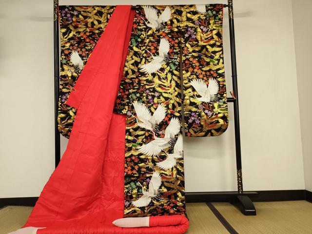 平和屋本店●色打掛 和装 婚礼 花嫁 神社挙式 結婚式 唐織 飛鶴吉祥花文 金糸 逸品 AABI6808ou