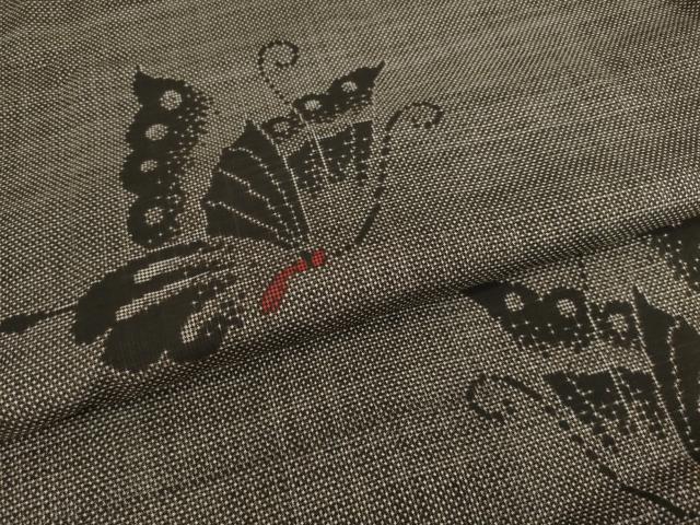 平和屋着物●本場大島紬 一元7マルキ 舞蝶文 正絹 逸品 AABI6867ck