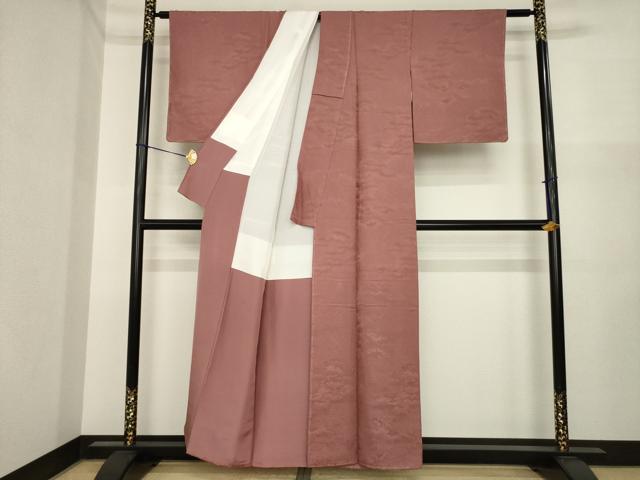 平和屋着物●上質な色無地 樹林地紋 蘇芳香色 正絹 逸品 AABI6875ck