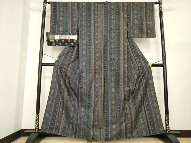 平和屋着物●都喜ヱ門 本場大島紬 カタス7マルキ 縞 藤絹織物謹製 証紙付き 正絹 逸品 AABI6892ck