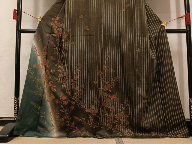 平和屋着物●訪問着 刺繍 草花舞蝶文 暈し染め 正絹 逸品 AABI7344ph