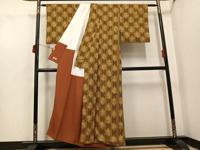 平和屋着物●本場琉球絣 銀座越後屋扱い 正絹 逸品 AABI7414ph