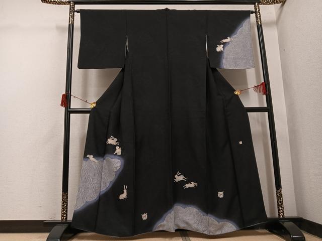 平和屋着物●訪問着 作家物 兎 黒地 正絹 逸品 AABI7419ph