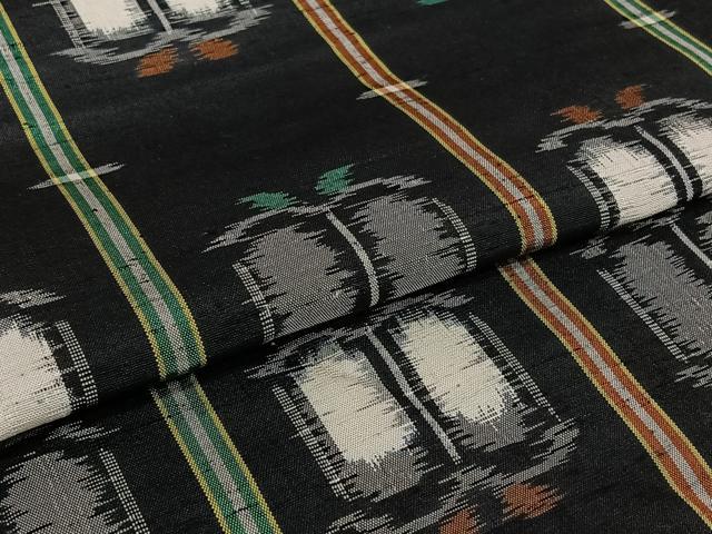 平和屋着物▽上質な紬 単衣 遠州椿 黒地 正絹 逸品 AABI7724jh