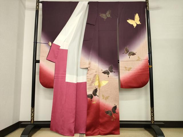 平和屋着物●豪華振袖 舞蝶文 暈し染め 金彩 正絹 逸品 AABI7972ck