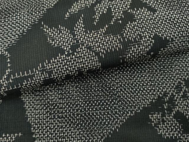 平和屋着物▽上質な紬 単衣 色紙枝葉文 黒地 正絹 逸品 AABI8031cs