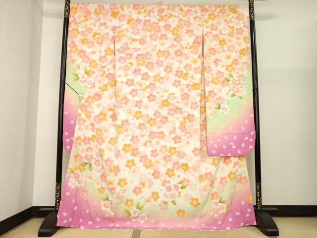 平和屋着物●豪華振袖 駒刺繍 舞桜 暈し染め 正絹 逸品 AABI8229ck