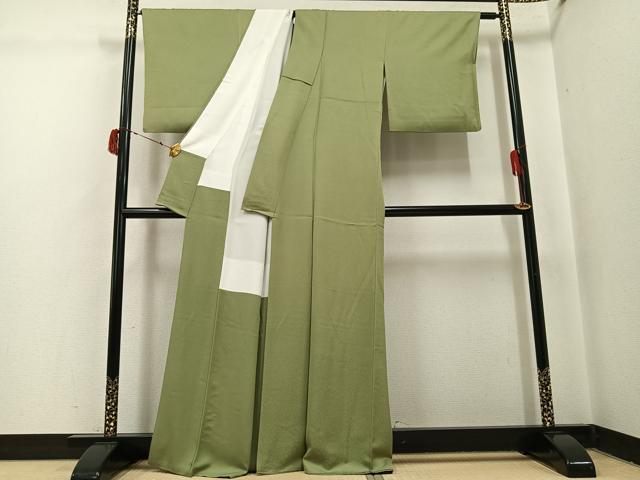 平和屋着物●上質な色無地 花地紋 黄海松茶色 正絹 逸品 AABI8542ph