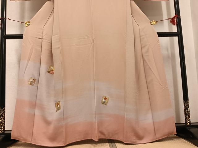 平和屋着物●訪問着 刺繍 色紙草花文 暈し染め 金彩 正絹 逸品 AABI8572ph