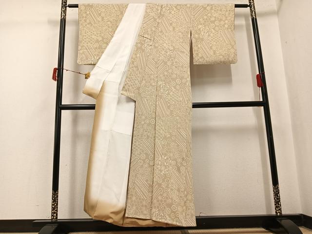 平和屋着物●女流書家の第一人者 矢萩春恵 小紋 吉祥花唐草文 反端付き 正絹 逸品 AABI8627ph