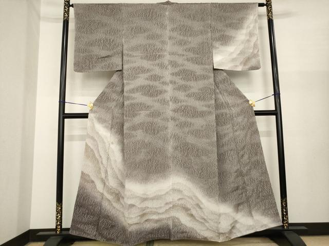 平和屋着物●訪問着 総絞り 駒刺繍 遠山重ね文 暈し染め 銀通し地 正絹 逸品 AABI8801ck