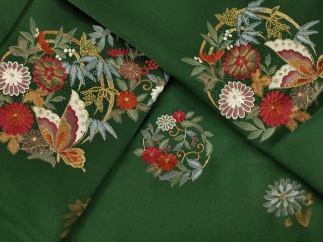 平和屋着物●豪華振袖 中国三大刺繍 汕頭刺繍 スワトウ刺繍 花蝶丸文 暈し染め 金彩 正絹 逸品 AABI8877ck
