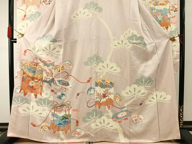 平和屋着物●豪華振袖 駒刺繍 貝桶花文 金彩 正絹 逸品 AABI8937fy