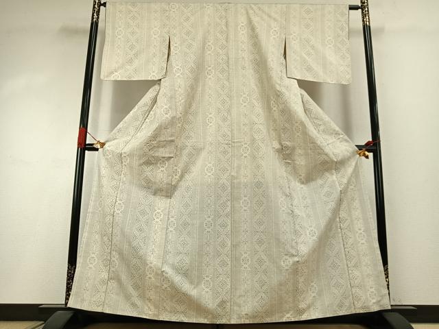 平和屋着物●本場大島紬 白大島 カタス9マルキ 花間道 正絹 逸品 AABI8976fy