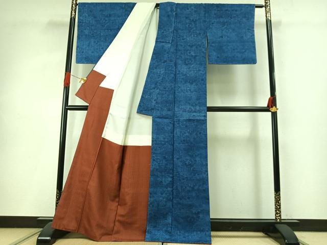 平和屋着物●上質な紬 藍 型染め 風景文 正絹 逸品 未使用 AABI9048fy