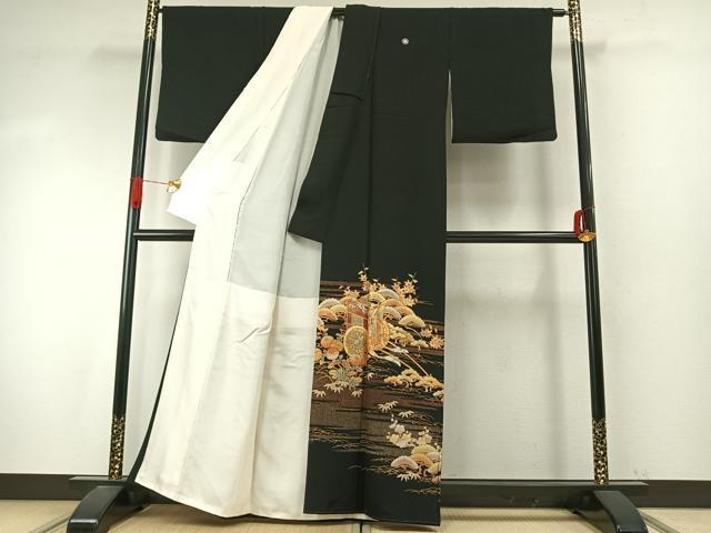 平和屋着物●金彩友禅 卓越技能者・名工・和田光正 黒留袖 松竹梅 御所車花文 金銀彩 正絹 逸品 AABI9320fy
