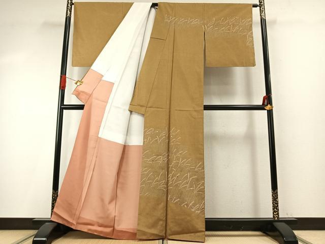 平和屋着物●訪問着 本場大島紬 刺繍 幾何学文様 正絹 逸品 未使用 AABI9360fy