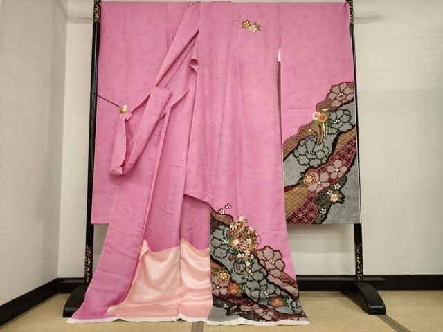 平和屋着物●豪華振袖 花毬文 金彩 仮絵羽 逸品 未使用 AABI9669ck