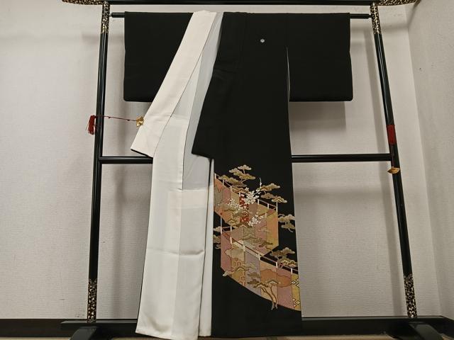 平和屋着物●豪華黒留袖 駒刺繍 松竹梅 金彩 西武百貨店扱い 正絹 逸品 AABJ0004ph