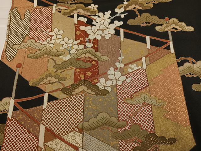 平和屋着物●豪華黒留袖 駒刺繍 松竹梅 金彩 西武百貨店扱い 正絹 逸品 AABJ0004ph
