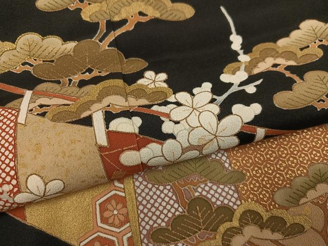 平和屋着物●豪華黒留袖 駒刺繍 松竹梅 金彩 西武百貨店扱い 正絹 逸品 AABJ0004ph