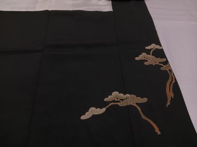 平和屋着物●豪華黒留袖 駒刺繍 松竹梅 金彩 西武百貨店扱い 正絹 逸品 AABJ0004ph