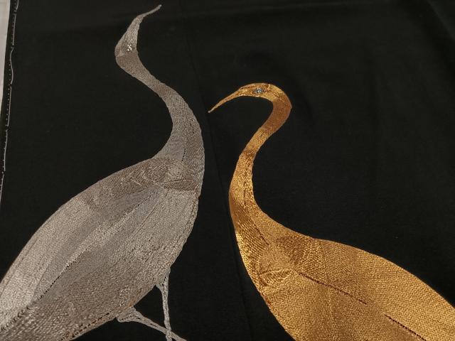平和屋着物●国際的伝統工芸作家 十二代・藤林徳扇 苑寿 黒留袖 駒刺繍 群れ鶴文 金銀糸 正絹 逸品 未使用 AABJ0012ph