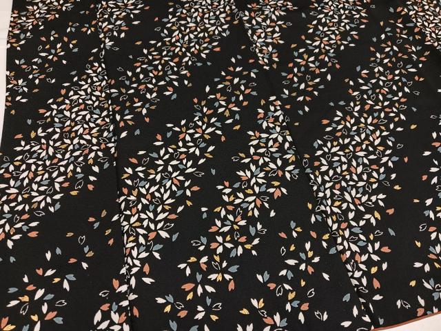 平和屋着物●上質な小紋 夜桜 黒地 金彩 三越扱い 正絹 逸品 AABJ0027ph