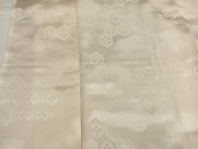 平和屋着物●豪華振袖 色無地 亀甲花地紋 練色 正絹 逸品 AABJ0045ph