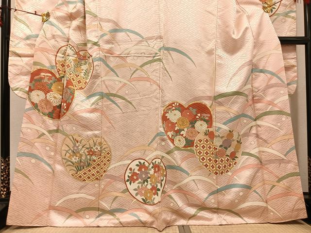 平和屋着物●豪華振袖 駒刺繍 草花文 金彩 正絹 逸品 AABJ0084ph