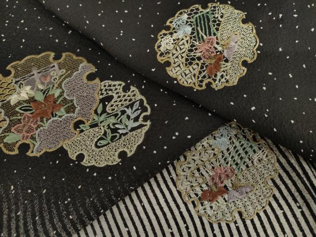 平和屋着物●訪問着 刺繍 雪輪草花文 黒地 金糸 正絹 逸品 AABJ0938cs