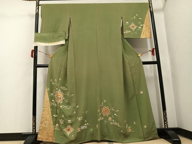 平和屋着物●日本工芸会正会員 生駒暉夫 訪問着 花鳥文 琵琶湖 金彩 浜ちりめん 反端付き 正絹 逸品 AABJ1315ph