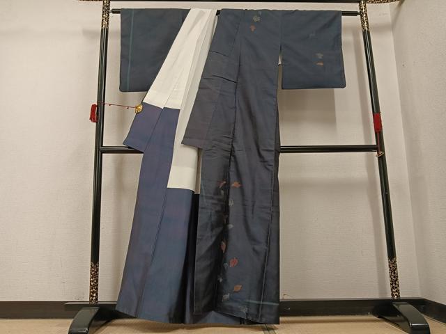 平和屋着物●訪問着 本場大島紬 染大島 舞葉文 暈し染め 金彩 正絹 逸品 AABJ1389ph
