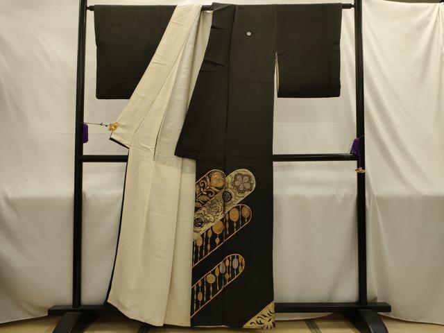平和屋着物■豪華黒留袖 駒刺繍 孔雀羽文 金彩 正絹 逸品 AABJ1904sx