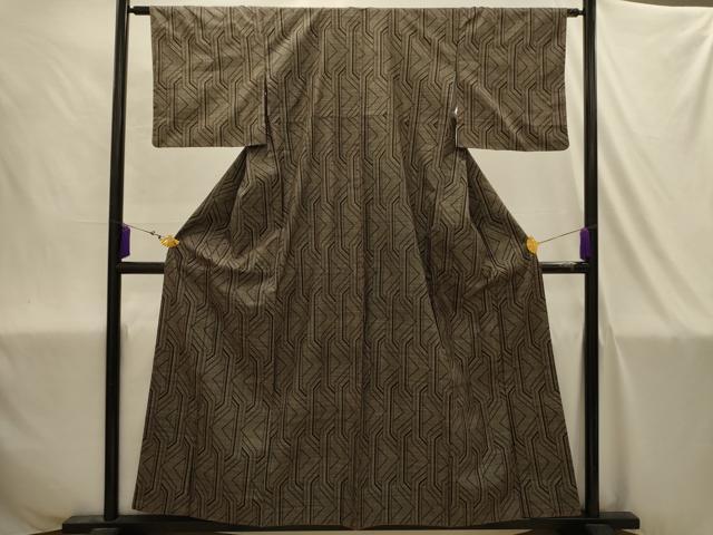 平和屋着物■本場大島紬 7マルキ 幾何学文様 正絹 逸品 AABJ1932sx